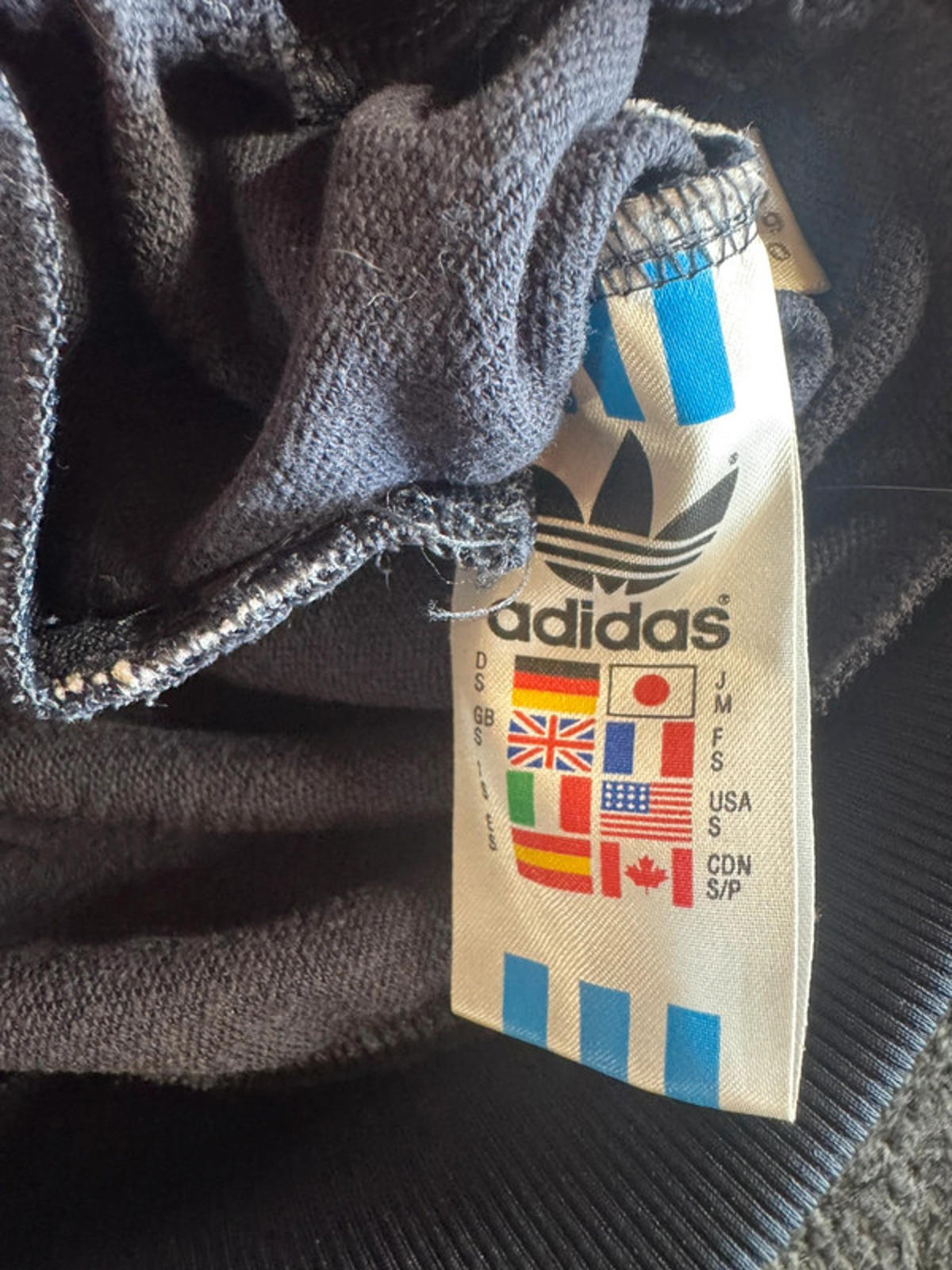Adidas Special Edition Men’s Commodore Tracksuit Top Small