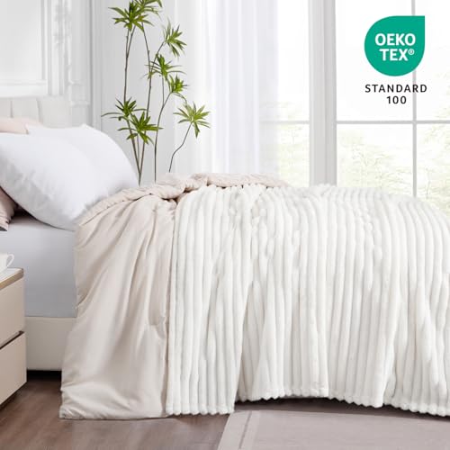 RUIKASI Fleece Throw Blanket for Sofa - King Size Fluffy White Throws for Sofas Extra Large, Soft Warm Blanket Throw for Couch, Luxury Decorative