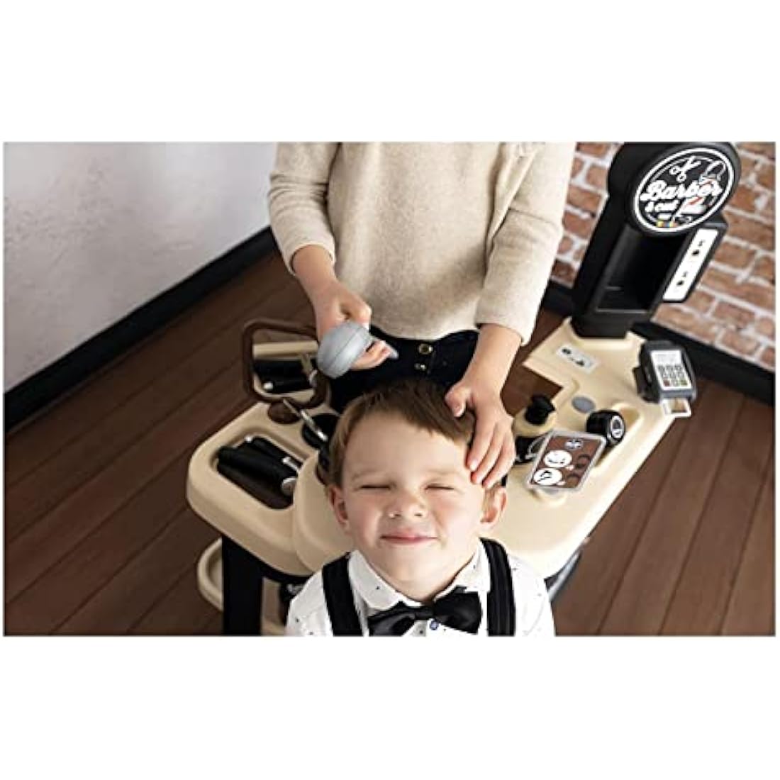 Smoby - Barber and Hairdresser play salon shop for children (69 x 48 x 91,5 cm) - play station incl, toy accessories for styling - for kids girls and boys aged 3 years and over