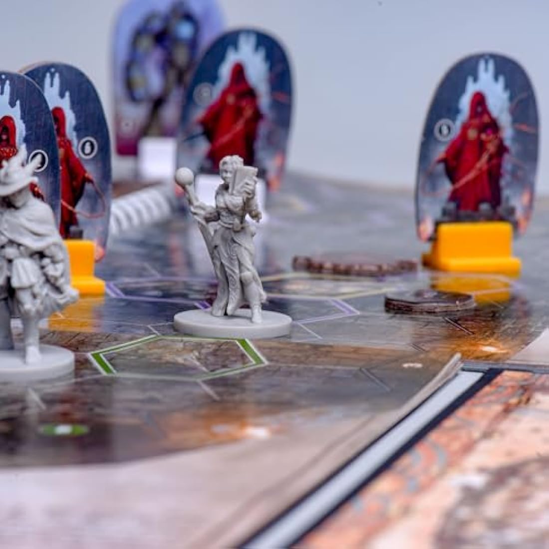 Feuerland Spiele 63577 Gloomhaven - The Pranken of the Lion