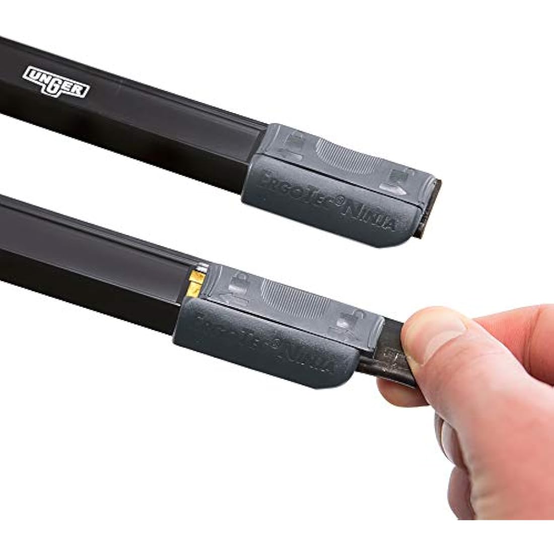 Unger ErgoTec NINJA Window Squeegee 45cm – 40° Aluminium Channel, Soft Rubber Blade & Ergonomic Handle – Professional Window Cleaning Equipment, Black