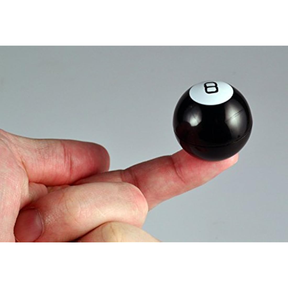 Worlds Smallest Magic 8 Ball - Miniature Version of the Classic Fortune Teller Toy. Fully Playable and Accurate to the Original - Includes 10 Positive, Negative, and Neutral Answers,SI514
