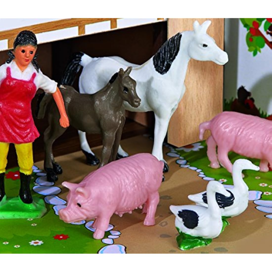 Eichhorn Liitle Farm Wooden Toy Set (21-Piece, Multi-Colour)