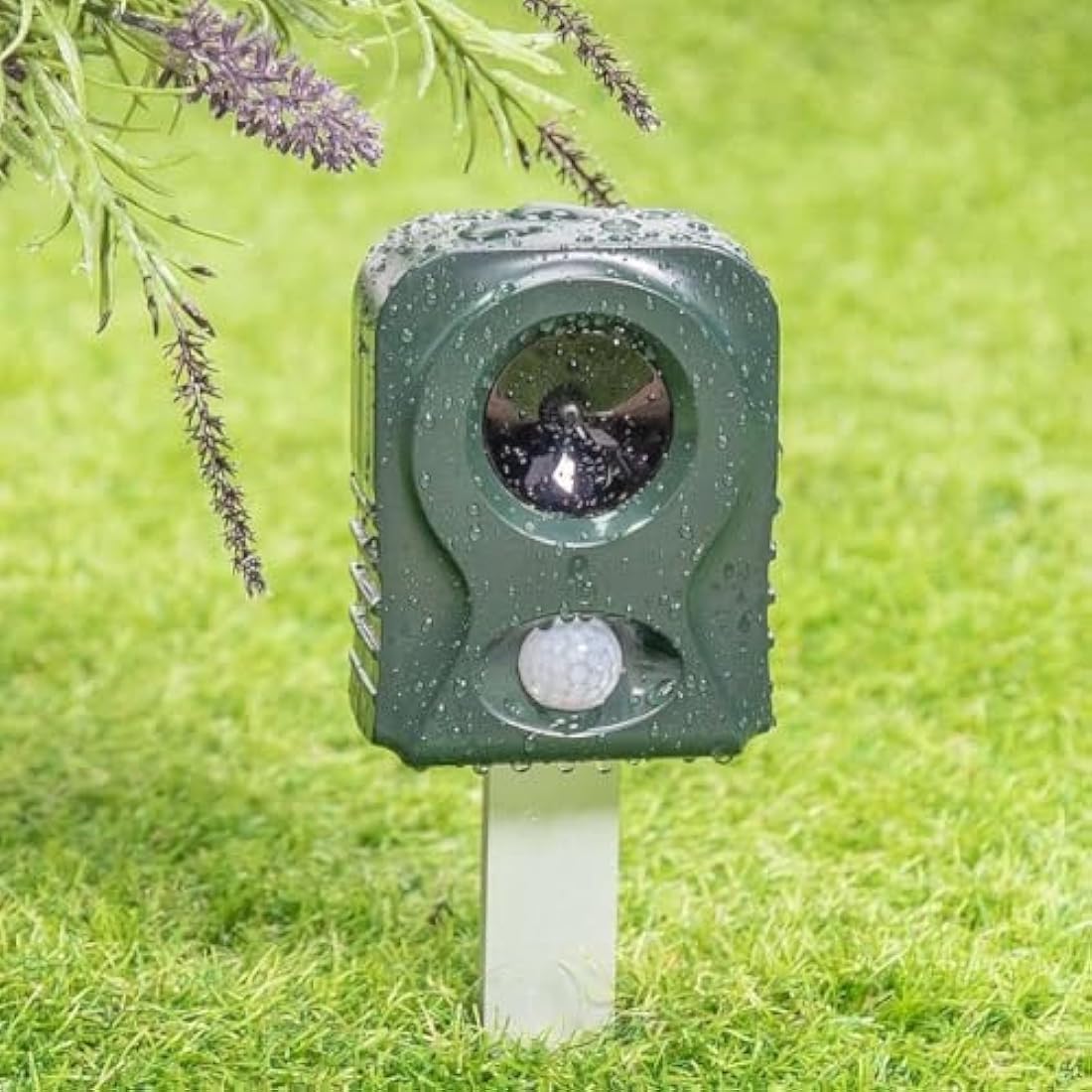 Pestbye® Battery Operated Cat Repellent V2 - Easy To Use Ultrasonic Cat Scarer with HyperResonance Frequency