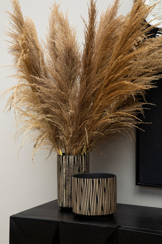 Kiso Small Black and Cream Finish Planter