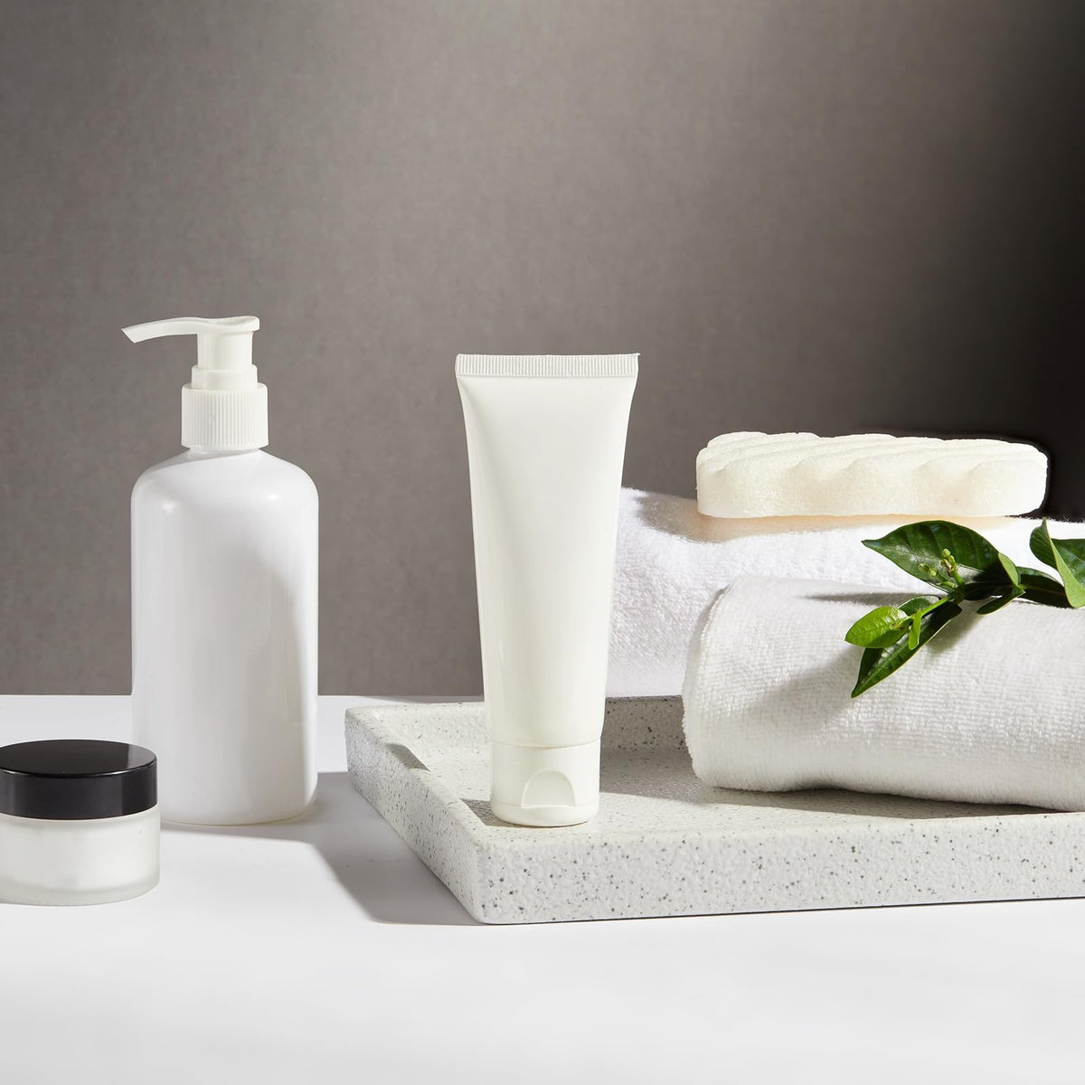 sourcing map Bathroom Vanity Tray, 7.9" x 3.9" Silicone Soap Dispenser Trays, Shatterproof Kitchen Sink Organizer for Soaps Keys Candle Trinket