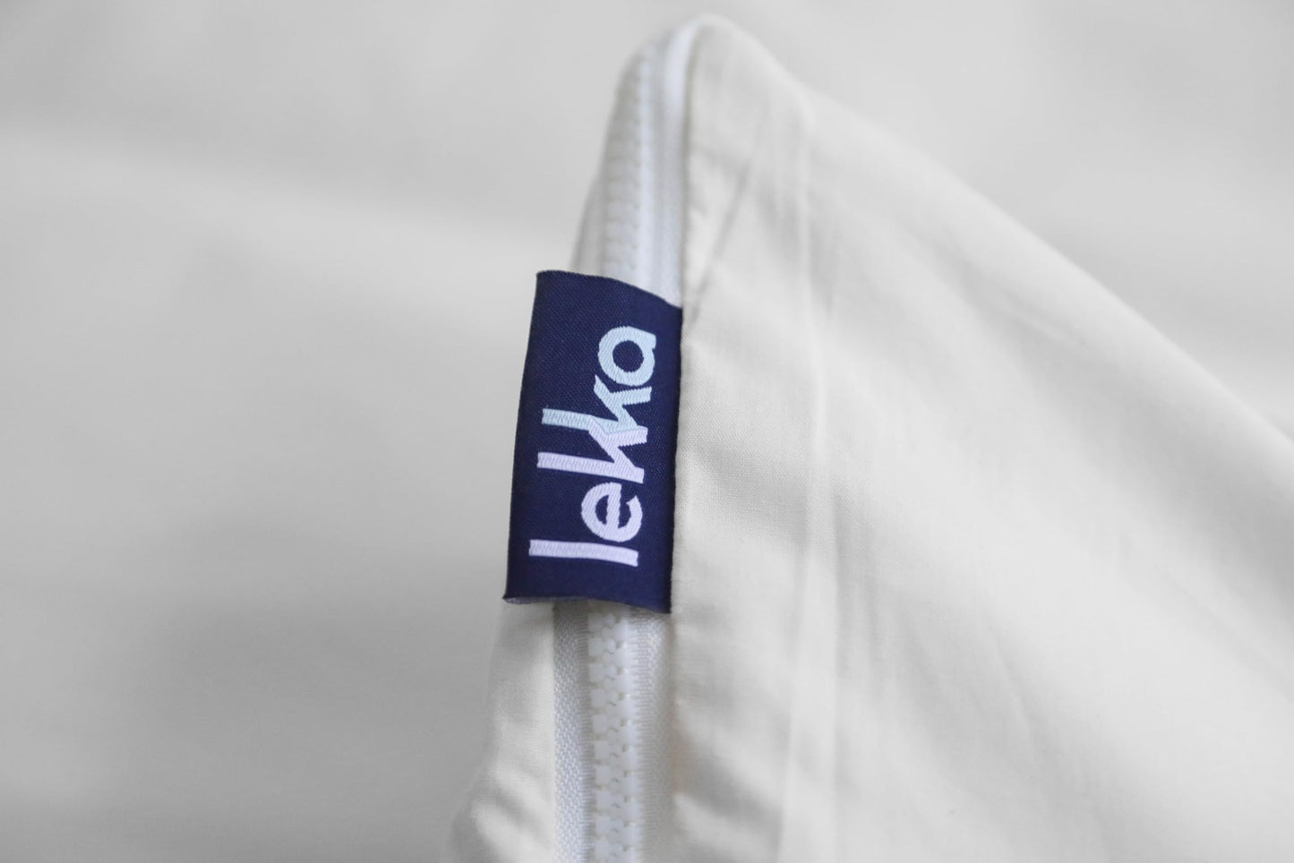 lekka EASY-CHANGE & EASY-IRON, ZIP-AROUND Duvet Cover Set for Double Size Bed (White)