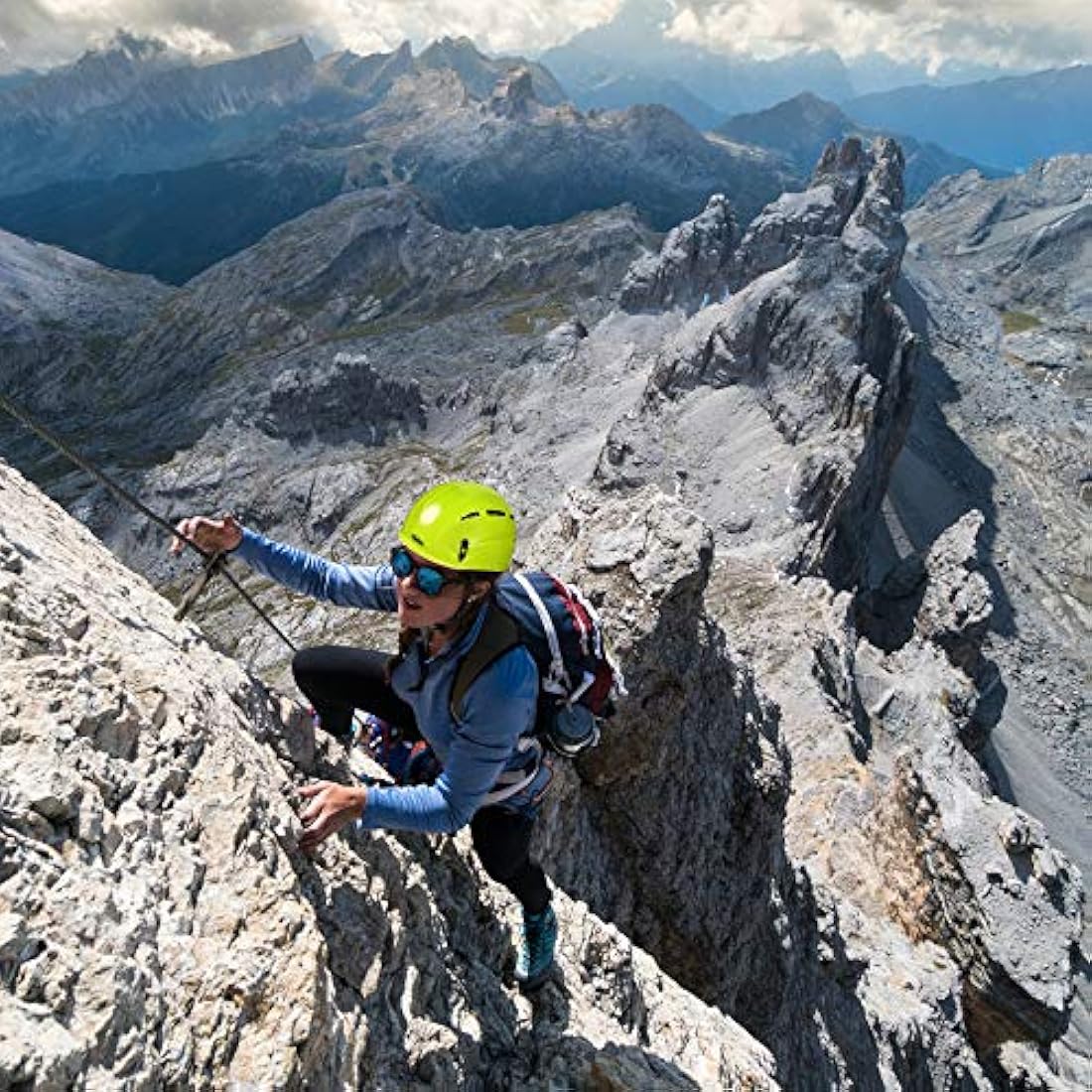 ALPIDEX Universal Climbing Helmet for Teenagers and Adults EN12492 Safety Helmet in