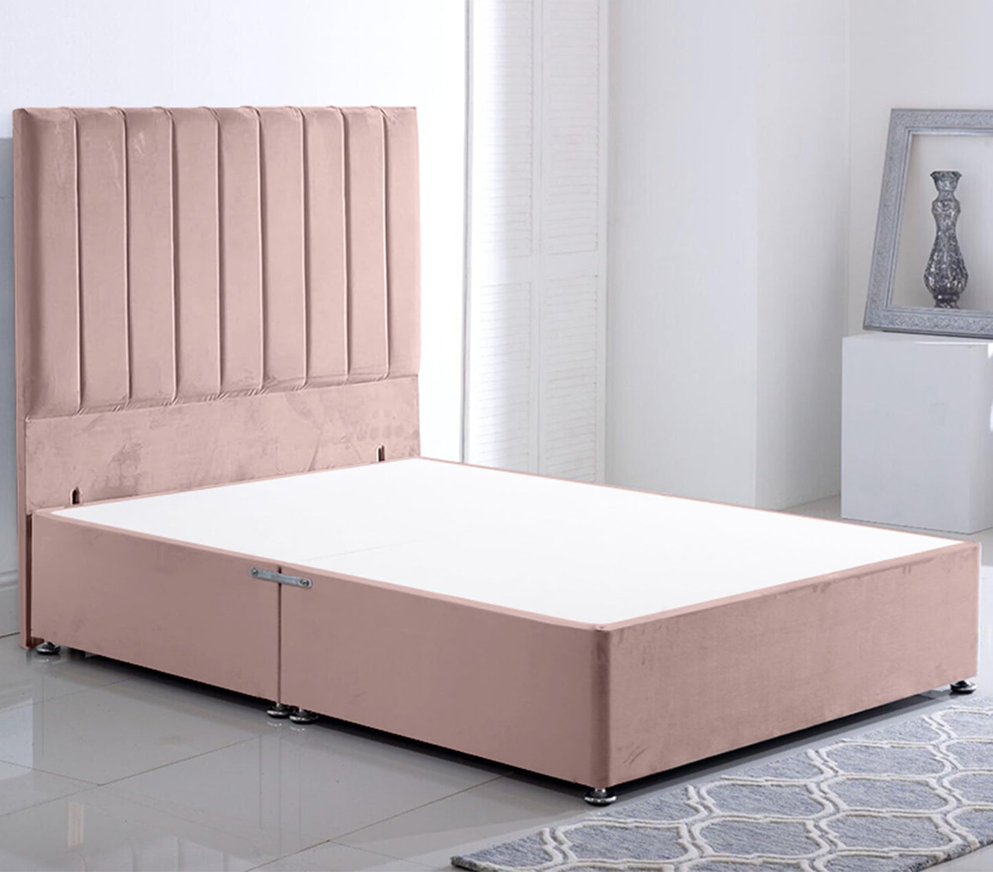 ComfoRest - Deluxe Stripe 4ft6 Double Divan Bed Frame - Plush Velvet - NO Mattress Included - Sleek No-Drawer Design & Elegant 54" Headboard Combo
