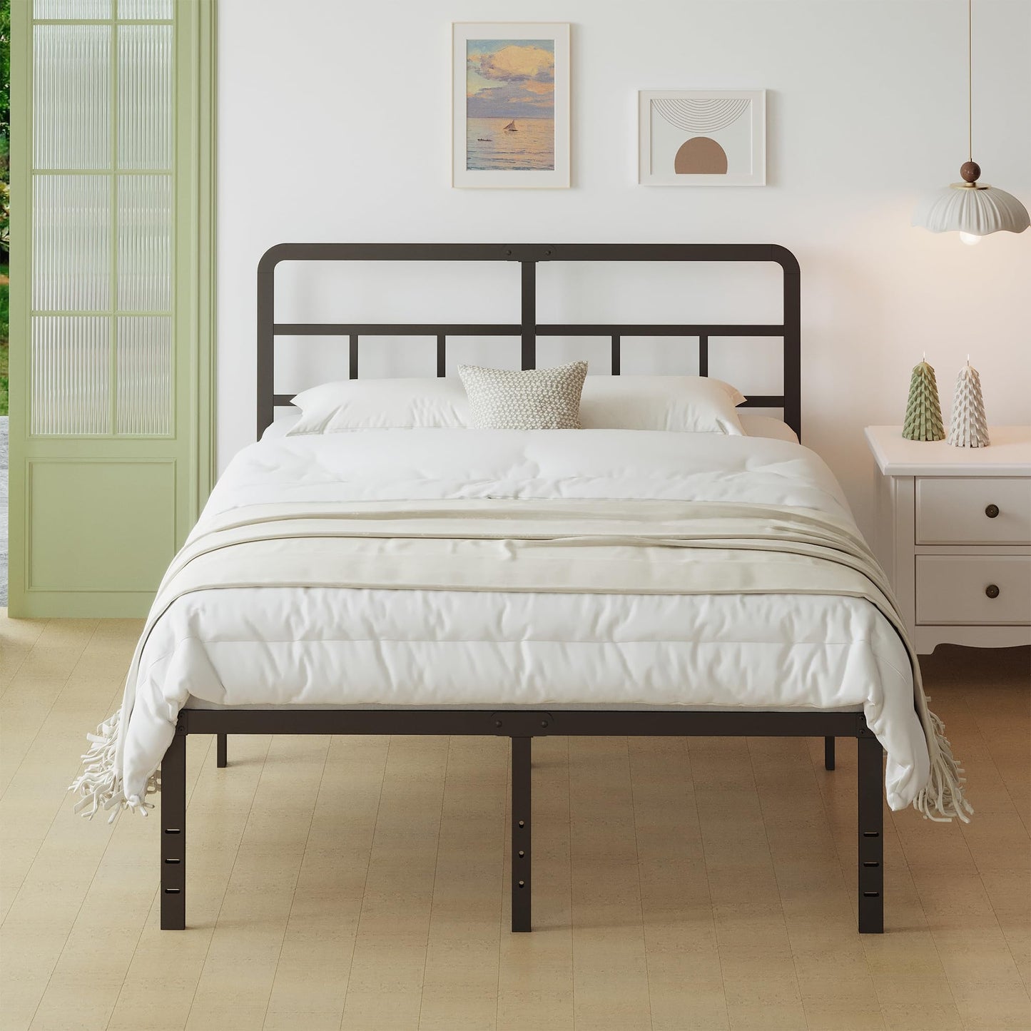 Lutown-Teen King Size Bed Frame 5ft with Curved Headboard, Heavy Duty Black Metal King Size Beds 46 cm High with Steel Slat Support, Underbed Storage,