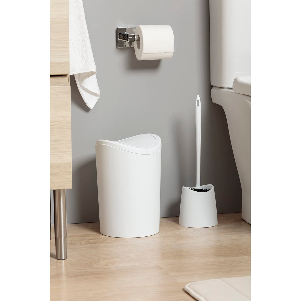TATAY Toilet Brush Durable Materials Multiple Bathroom Brush Colors