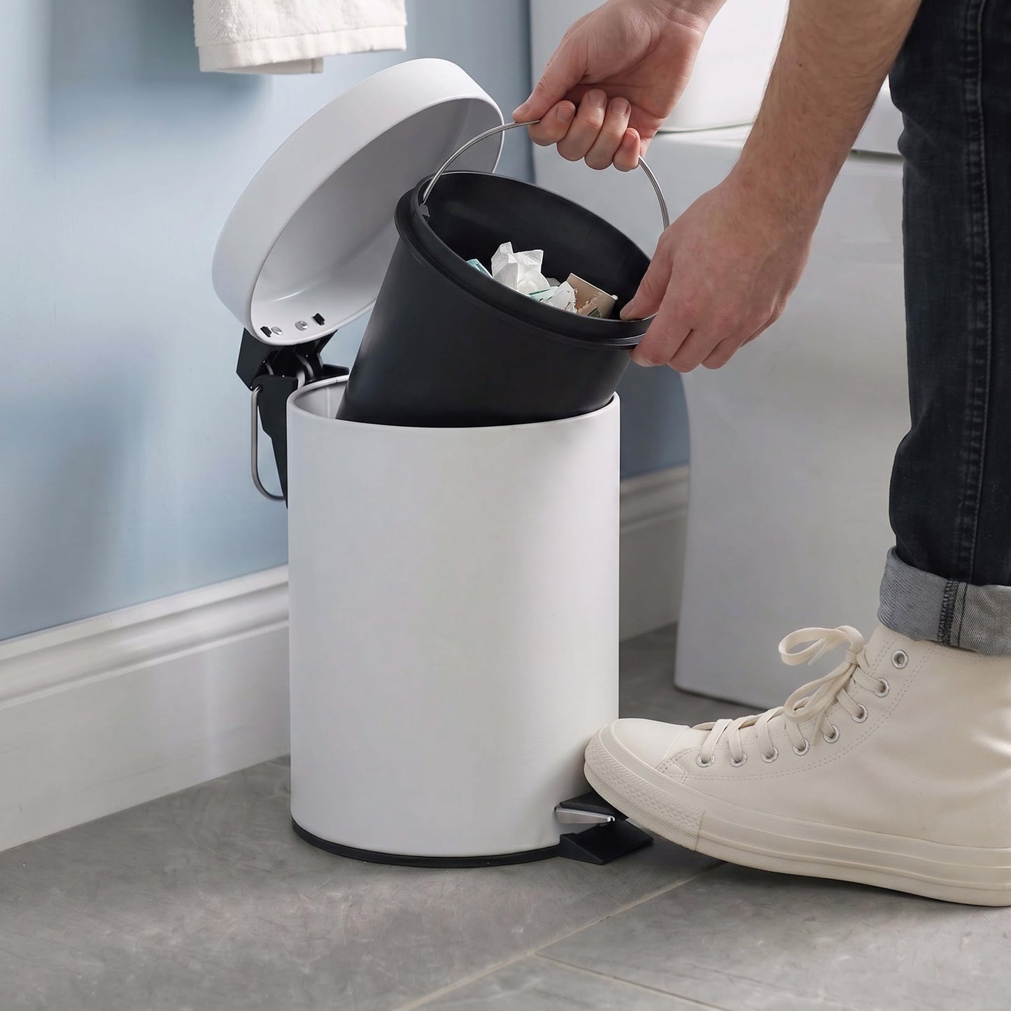 Beldray Soft Close Pedal Bin 3L, Round Bathroom Waste Bin, White