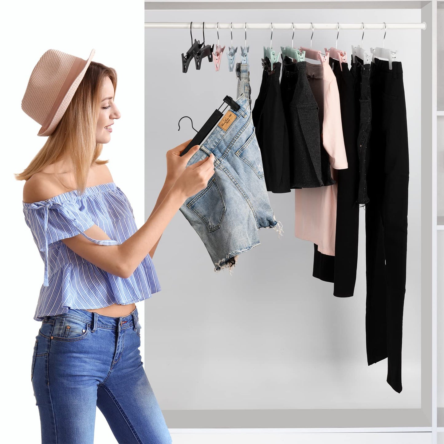 Lamitocs Pack of 10 Clothes Hangers with Strong Non-Slip Adjustable Clips Hooks, Space-Saving Trouser Hangers for Hanging Trousers, Socks, Skirts
