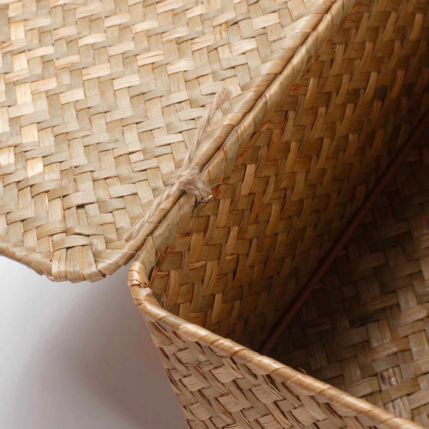 Seagrass Storage Baskets with Lid Natural Rattan Woven Rectangular Organizer Box (Small 26cmx14cmx11cm H)