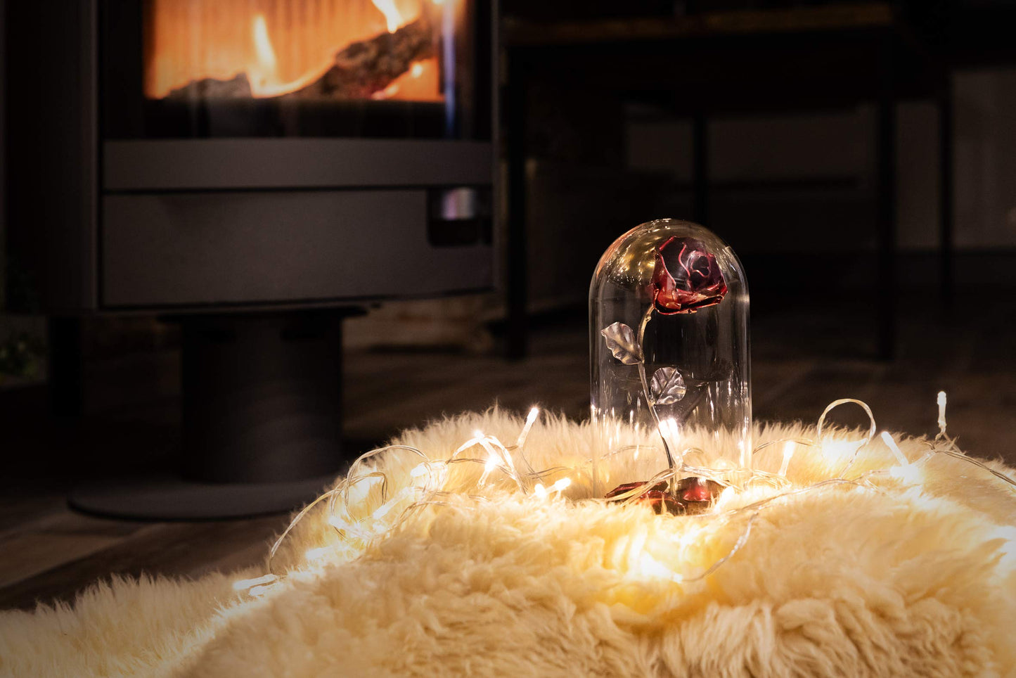 Forging Art Bcn Hand Forged Enchanted Rose in Beauty and the Beast Glass Dome - Gift of Valentine's Day, Mother's Day, 6th Year Wedding Anniversary