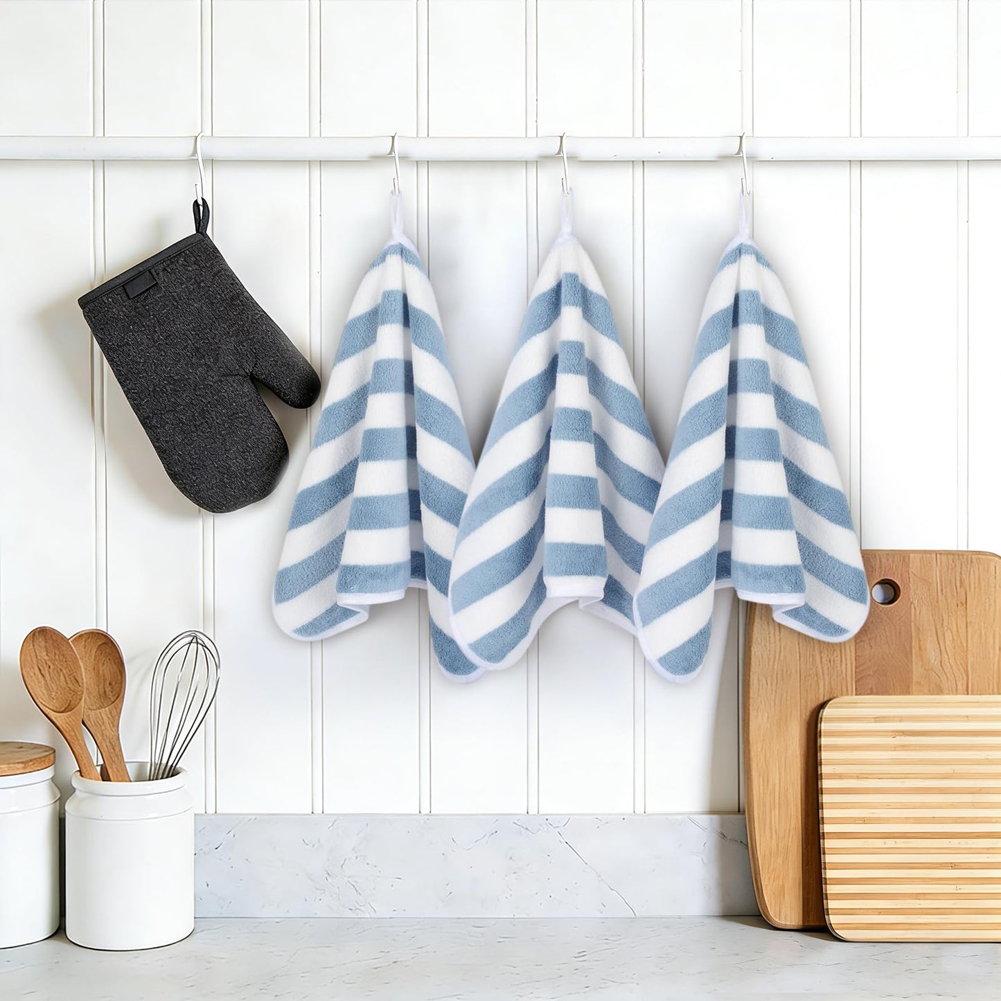 VIVOTE Small Hand Towels for Bathroom Fluffy Hand Towels with Hanging Loop