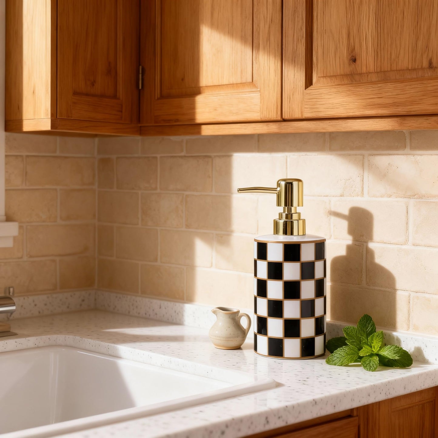 Checkered Bathroom Soap Dispenser,Gold Pump Ceramic Soap Dispenser,Kitchen Checkerboard Empty Pump Bottle,Bath Countertop Storage Organizer,Checkered
