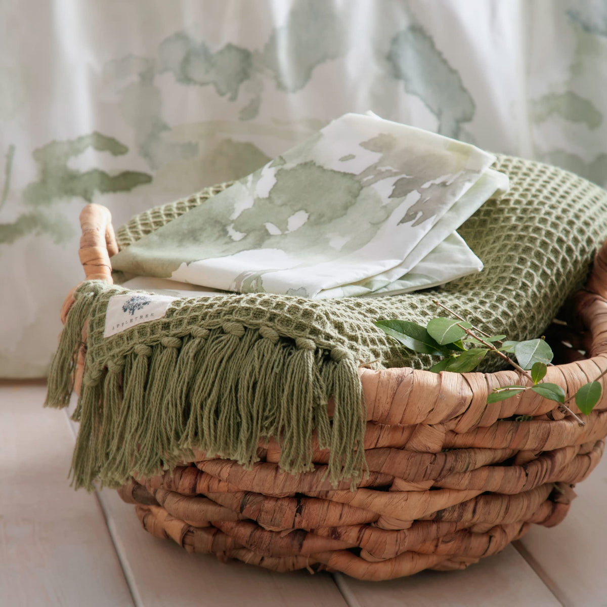 Appletree Loft - Edale - 100% Cotton Duvet Cover Set - Double Bed Size in Green