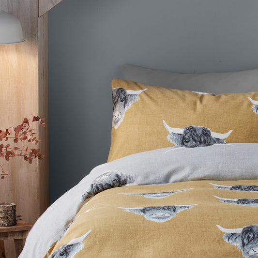 Fusion - Ochre Yellow Highland Cow Duvet Cover - Super King Bedding Size (260 x 220cm) - Reversible Design (Ochre & Grey) - Farm Cow Bedding in