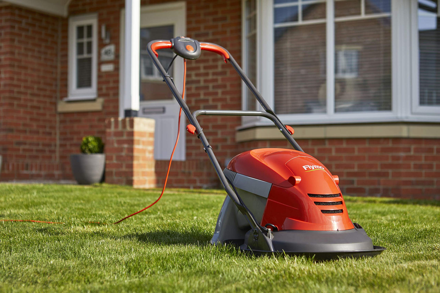 Flymo Hover Vac 270 Electric Hover Lawn Mower, 1400 W, 27 cm Cutting Width, 15 L Grass Box