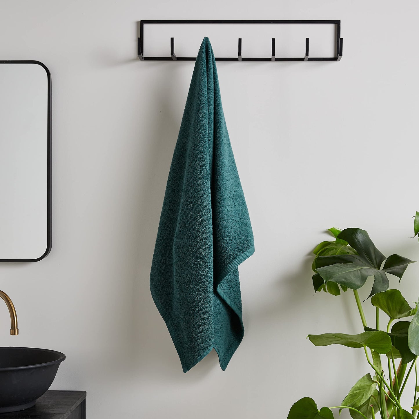 Catherine Lansfield Quick Dry Cotton Bath Sheet Forest Green