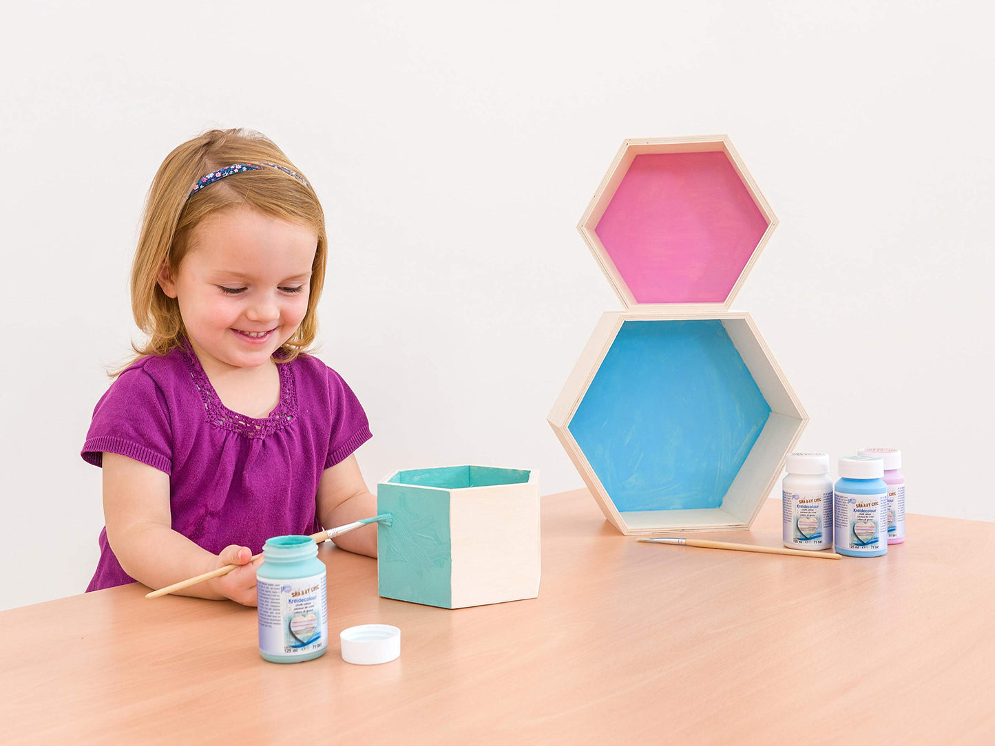 Creativ Company 56430 Hexagon Shelves, H: 14,8+19+24,2 cm, Depth 10 cm, Plywood, Hexagonal, 3 Assorted Shelves and Sizes