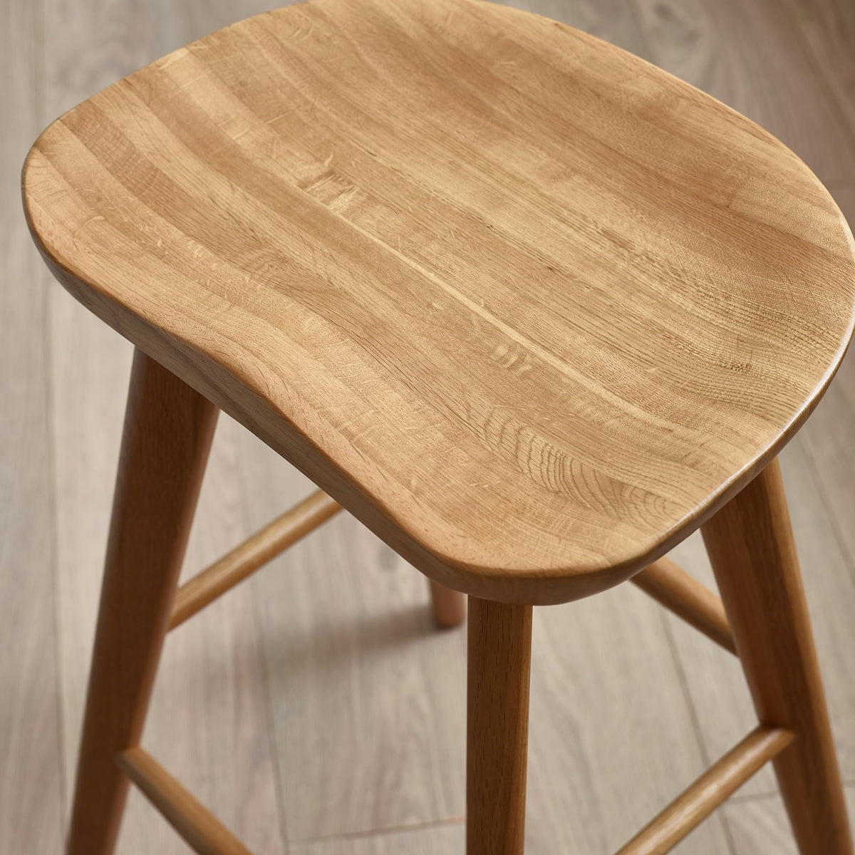 Julian Bowen Mulu Bar Stool, Solid Oak - H66 x W45 x D39.5cm