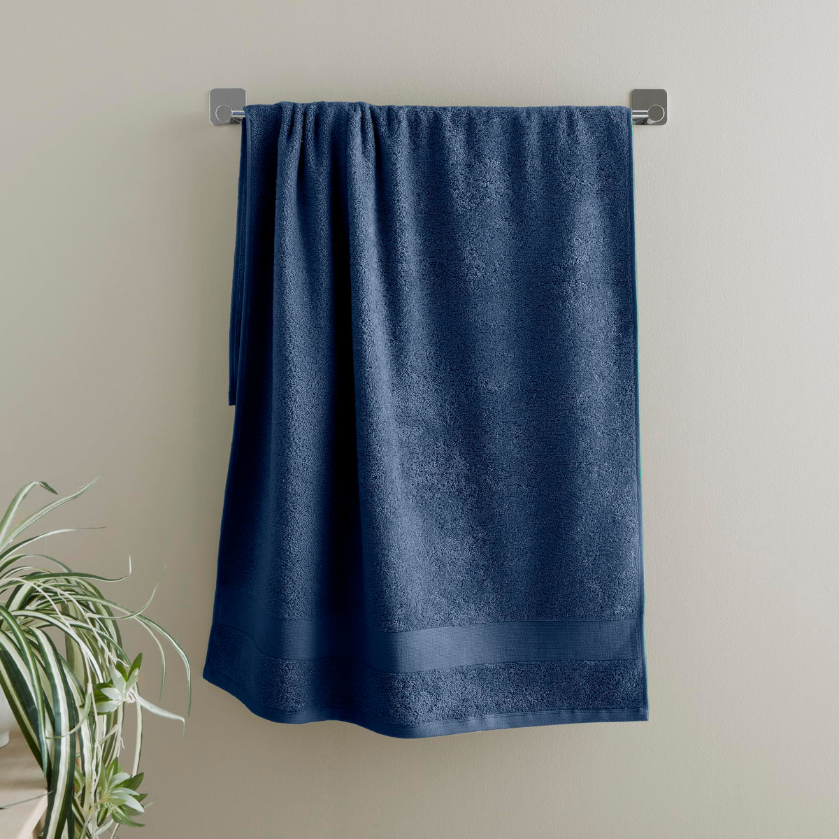 Catherine Lansfield Anti Bacterial Soft & Absorbent Cotton Bath Towel Navy Blue