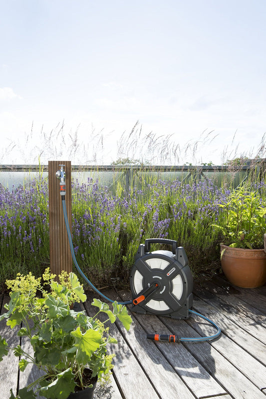 GARDENA City Gardening Terrace Hose Box, 10 m: Hose Coil with 10 m Hose, Folding Crank and Handle, Space-Saving Storage, for Terrace and Garden