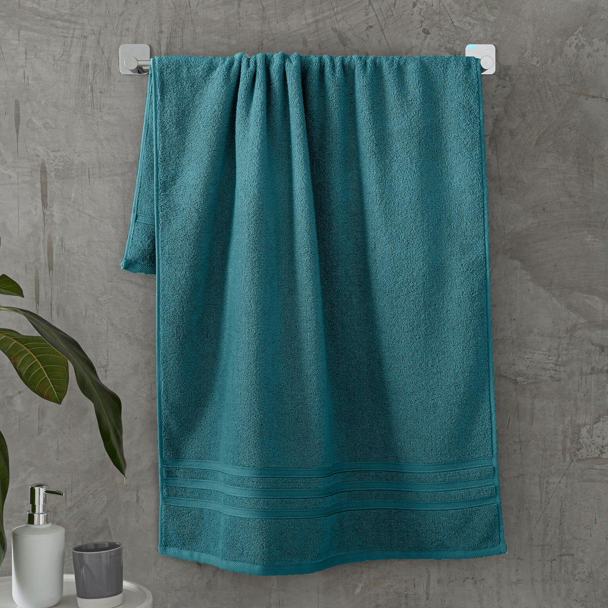 Catherine Lansfield Zero Twist Cotton 70x120cm Bath Towel Teal Green