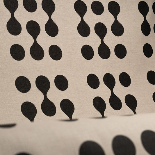 Simplicity No.1 Black