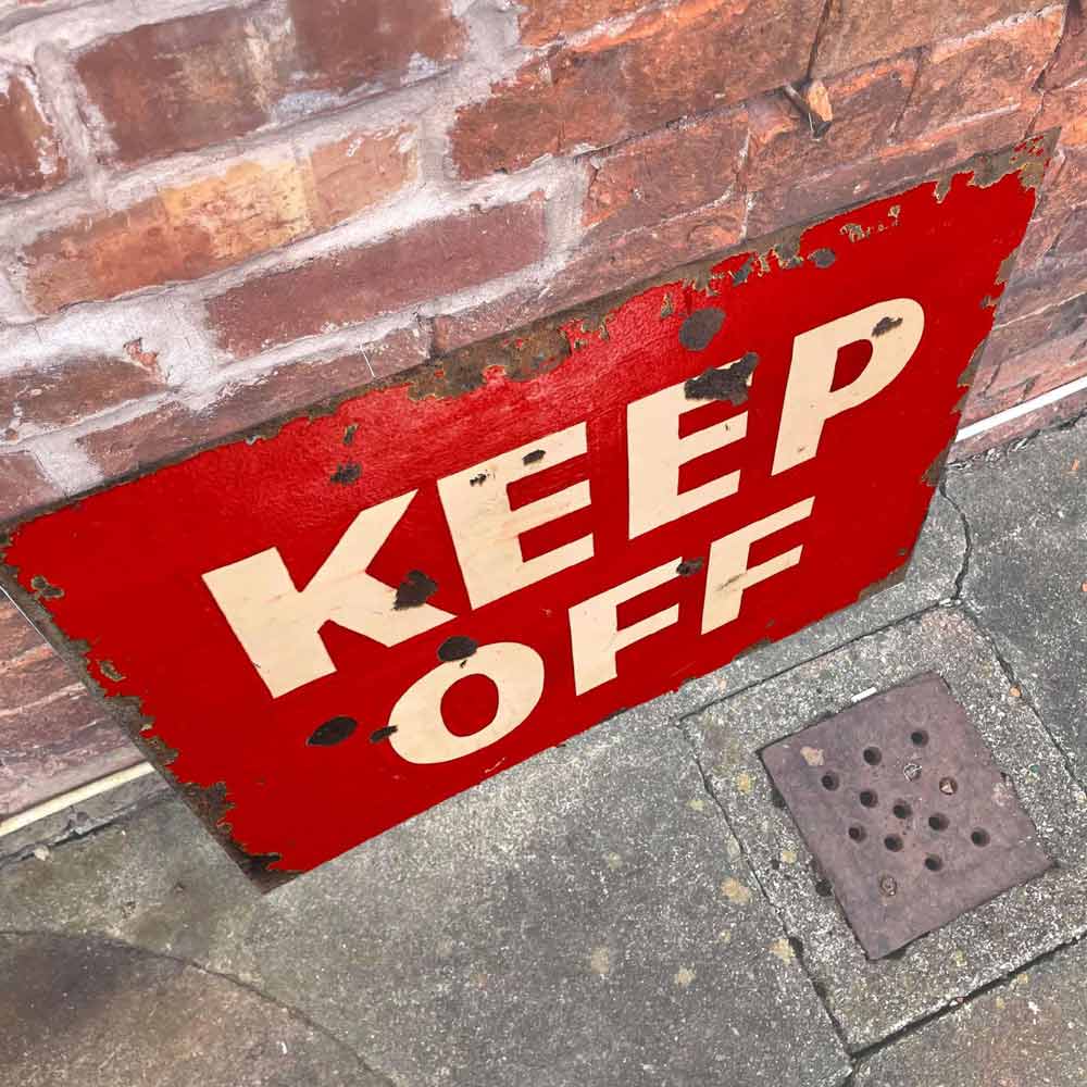 Distressed Rust Effect Red Metal Keep Off Sign