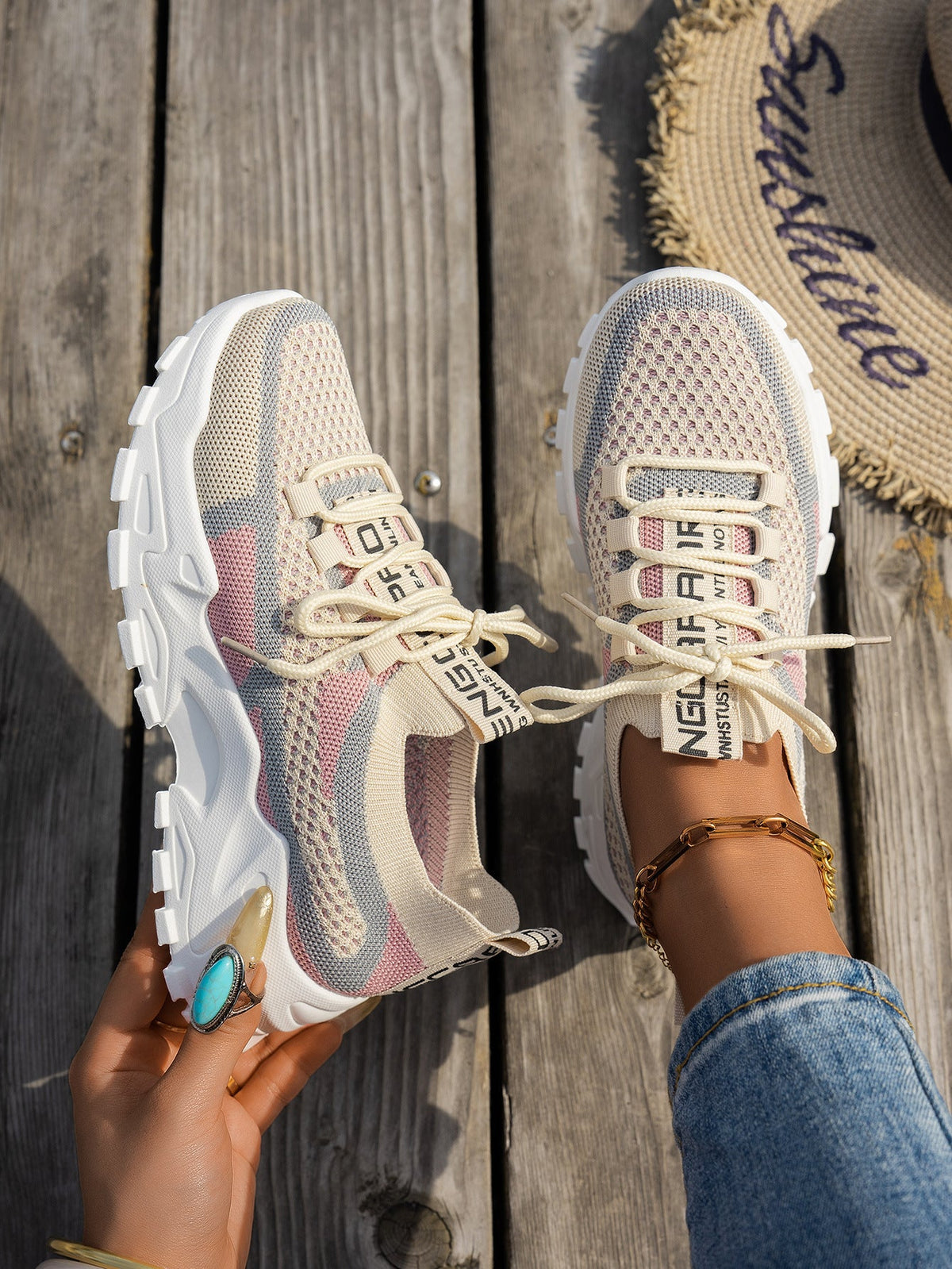 Flyknit Mesh Shoes Women's Breathable Lace-up Sneakers Walking Running Casual Shoes