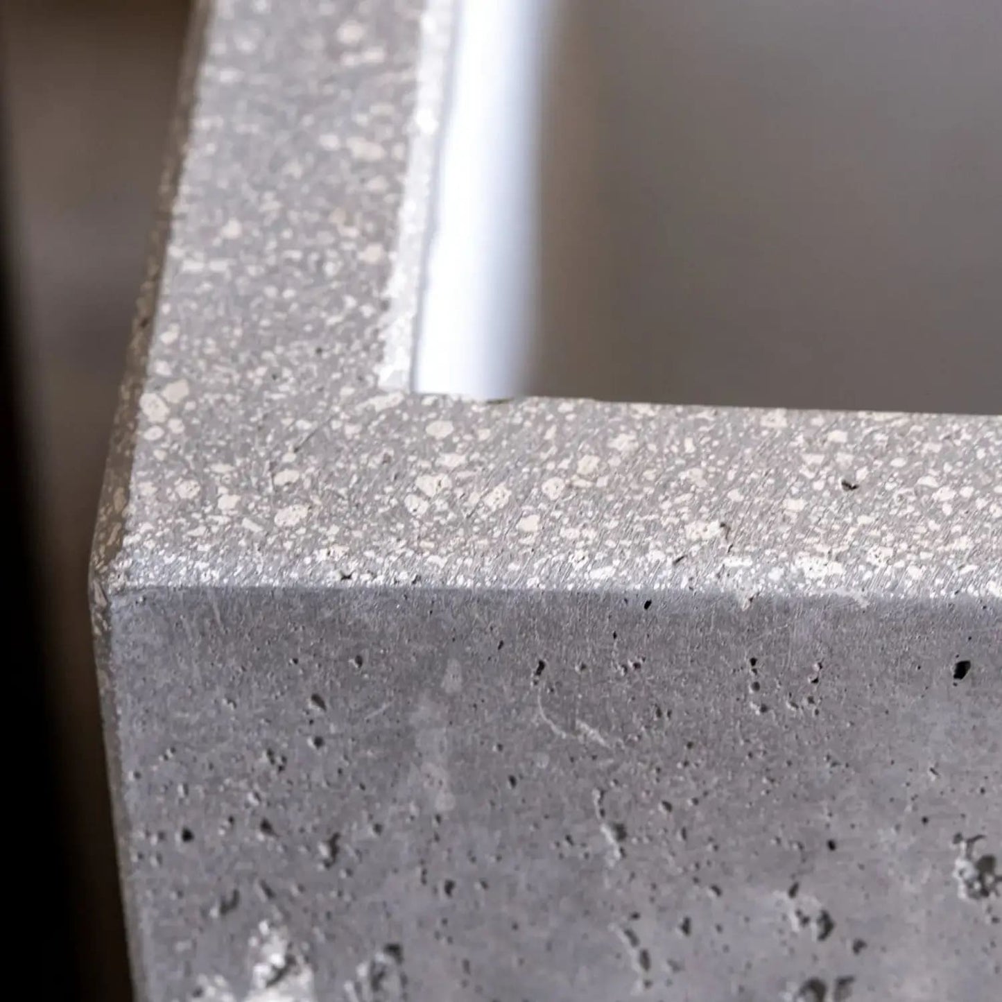 Cubrosa | Onyx Dusk – 40cm Large Concrete Square Planter – 38L Block Plant Pot