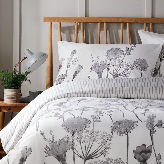 Meadow Grey Reversible Duvet Cover Set with Pillowcases Stylish Chic Design Durable Breathable Polyester Quilt Cover for Master Guest Rooms by OLIVIA ROCCO
