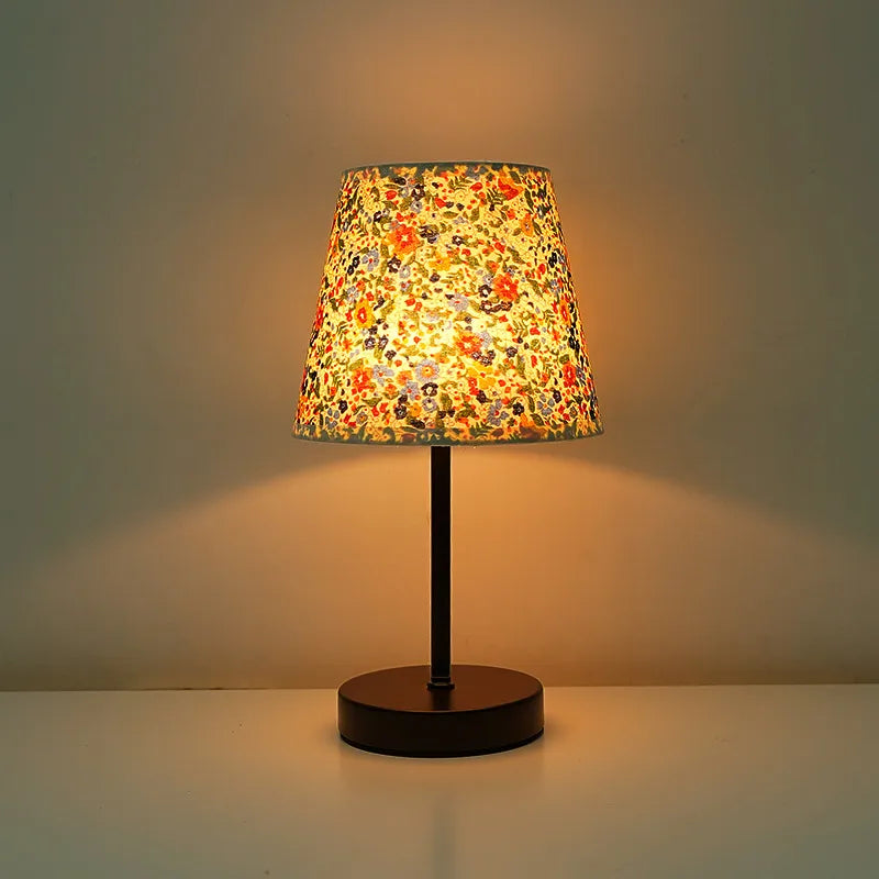 Nordic Style Solid Wood Fabric Decorative Table Lamp Bedroom Bedside Lamp Simple Remote Control Night Light Energy Saving Led