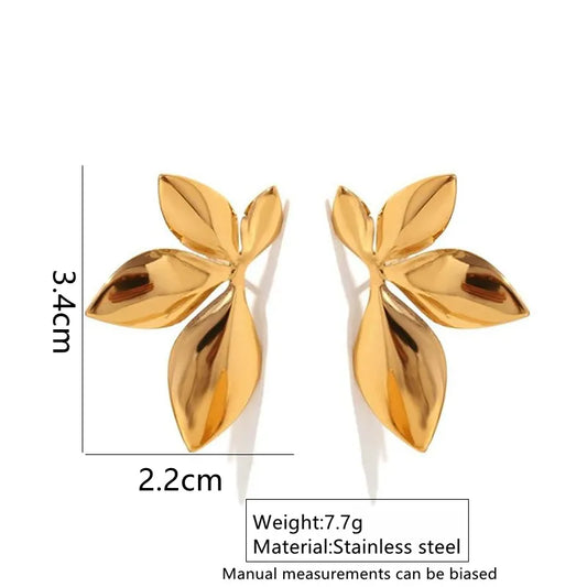1 Pair Casual Sweet Simple Style Quadrilateral Stripe Heart Shape Hollow Out 304 Stainless Steel Imitation Gold Ear Studs