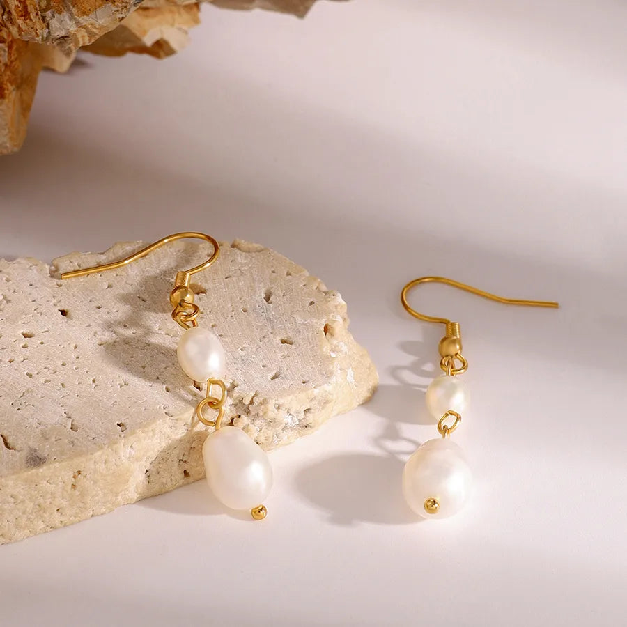 1 Pair Simple Style Classic Style Geometric Inlay 304 Stainless Steel Freshwater Pearl Drop Earrings