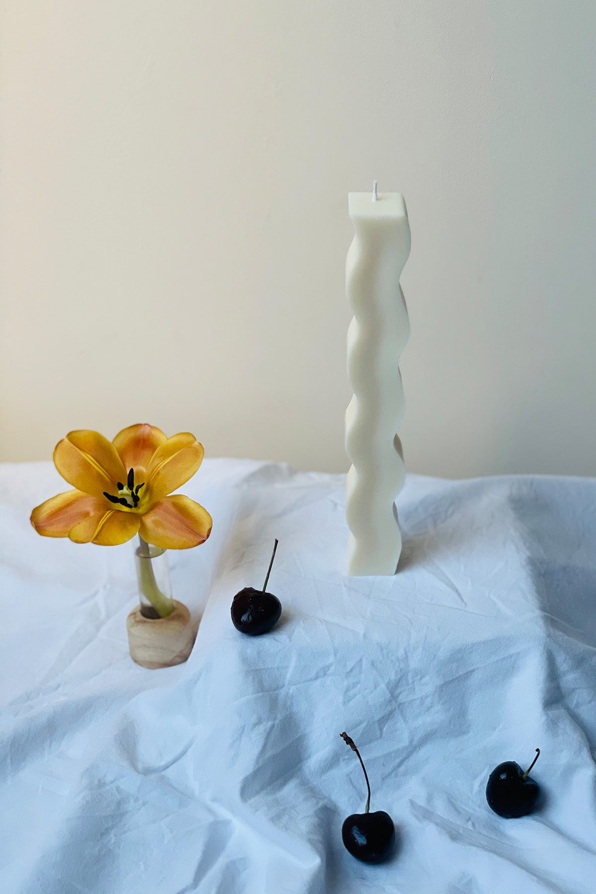 Wavy Pillar Candle
