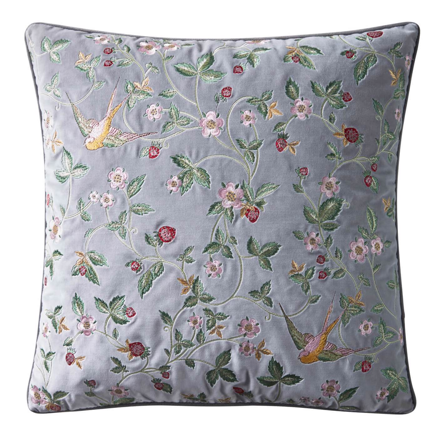 Wild Strawberry Smoke Cushion 50x50cm
