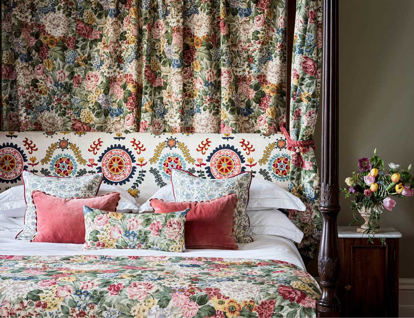 Sanderson: Classic British Designs for Your Home.