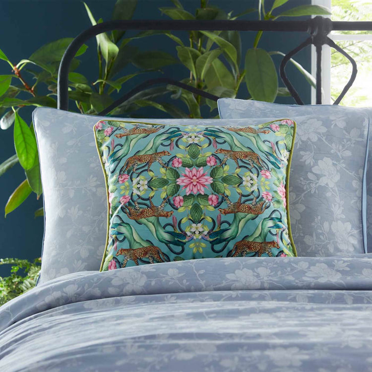 Signature Cushions: The Perfect Finishing Touch for Sophisticated Living.