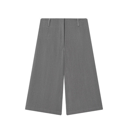 Women's Minimalist Solid Color Long Casual Shorts