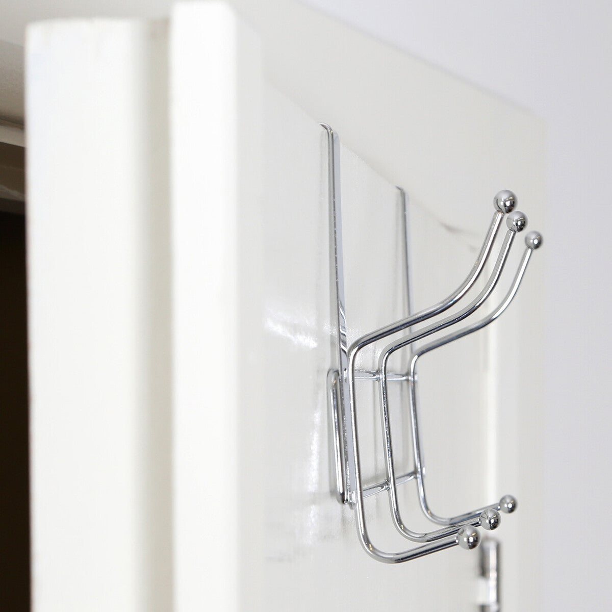 Chic Over Door Six Hook Hanger