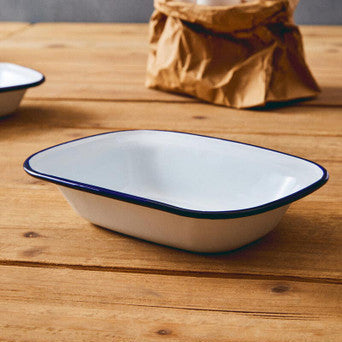From Scratch 22Cm Rectangular Pie Dish