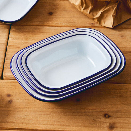 From Scratch 22Cm Rectangular Pie Dish