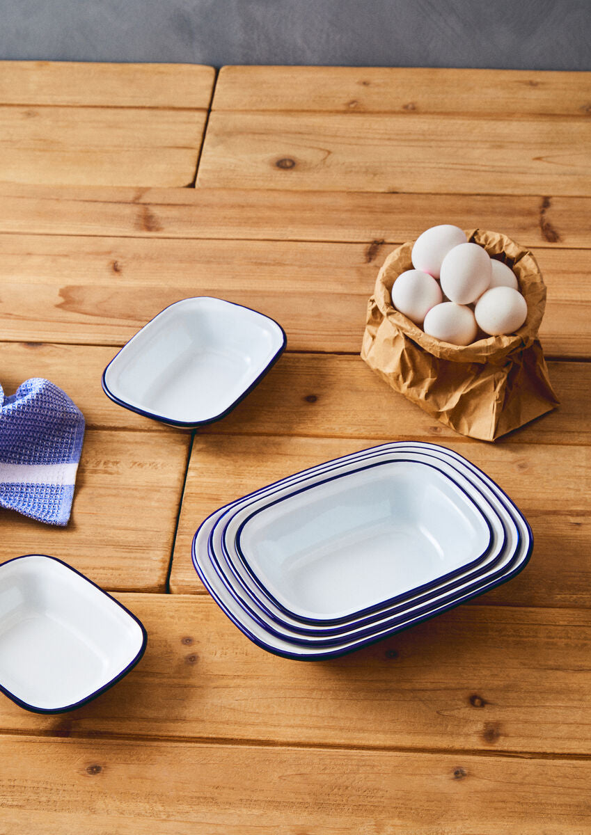 From Scratch 24Cm Rectangular Pie Dish
