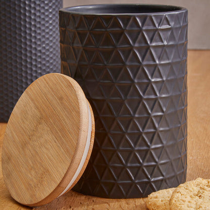 Geome 750ml Matte Black Canister