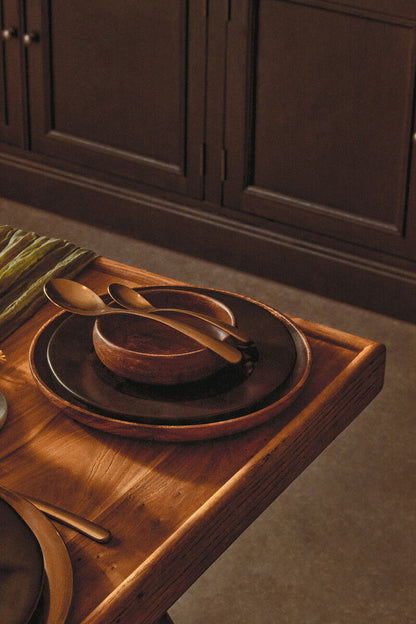 Hygge Black Stoneware Dinner Plate