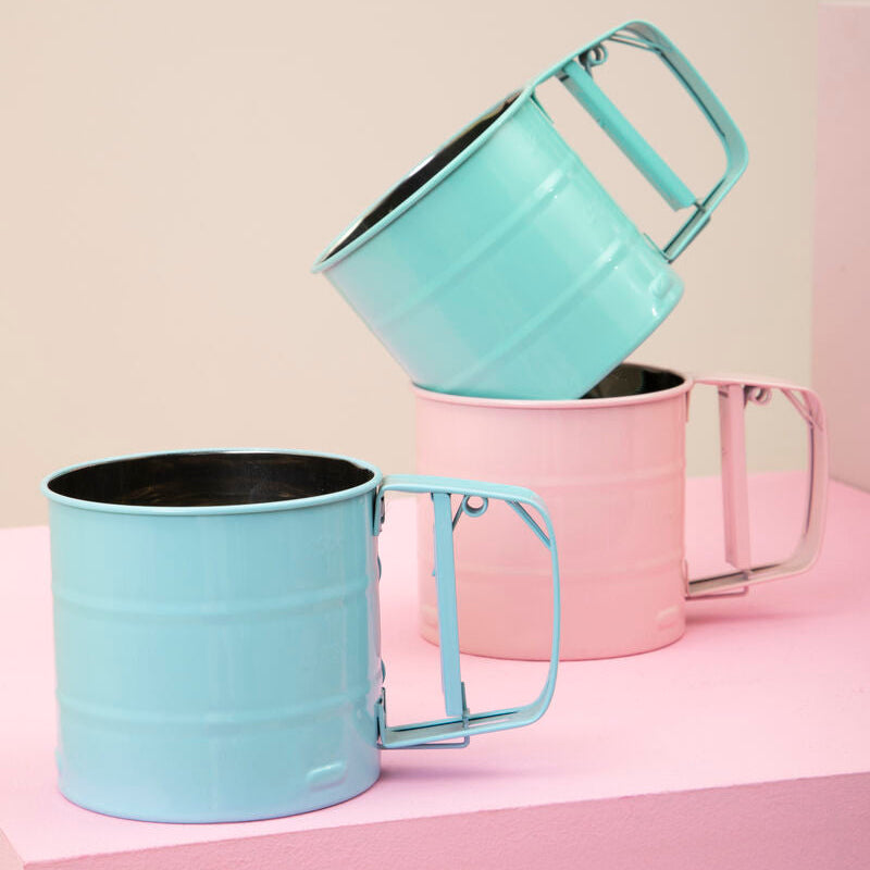 Pastel Green 250Ml Mechanical Sifter | Zing